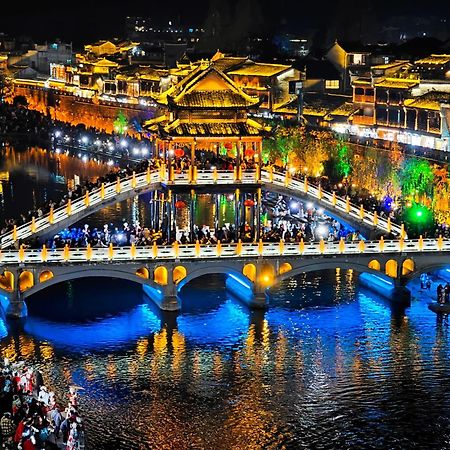 Fenghuang Memory Linjiang Inn Zewnętrze zdjęcie