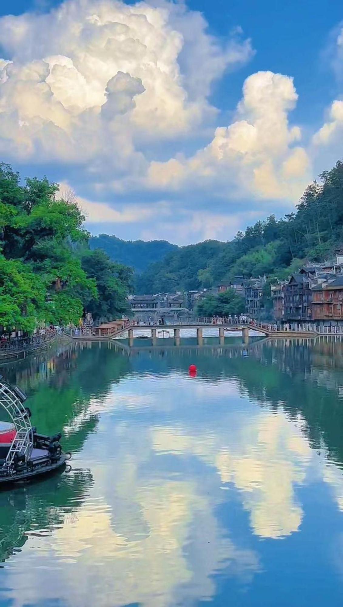 Fenghuang Memory Linjiang Inn Zewnętrze zdjęcie
