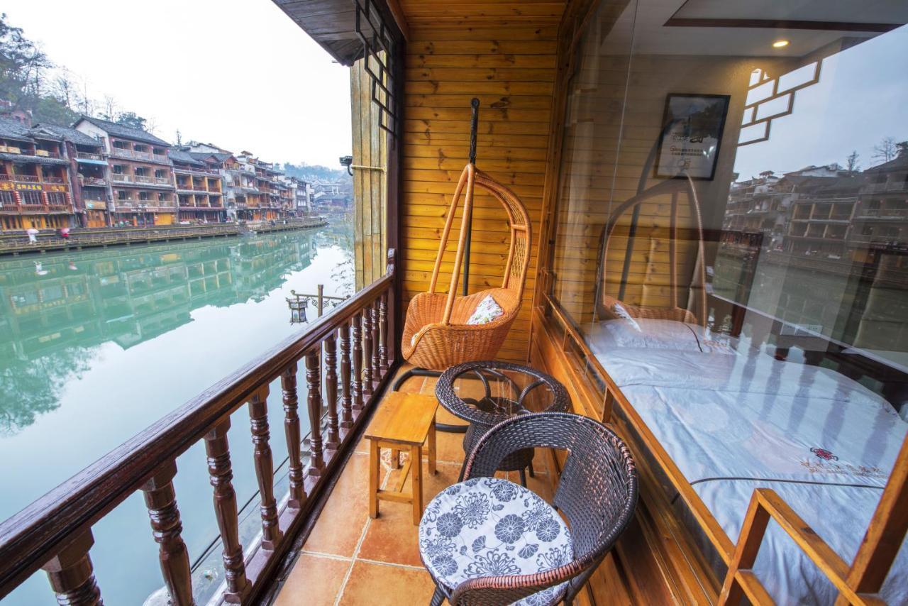Fenghuang Memory Linjiang Inn Zewnętrze zdjęcie